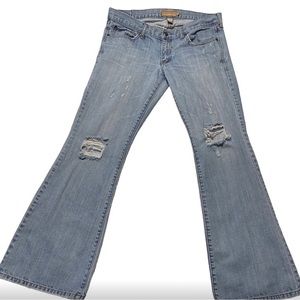 Abercrombie & Fitch Distressed Flare Low-Rise Light Wash Jeans Denim Size 10